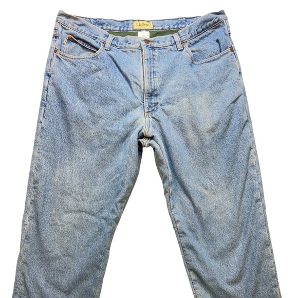 L.L.Bean Men's Classic Fit Straight Jeans Stretch Denim Size 40x29 Blue Mid Wash - Picture 1 of 11